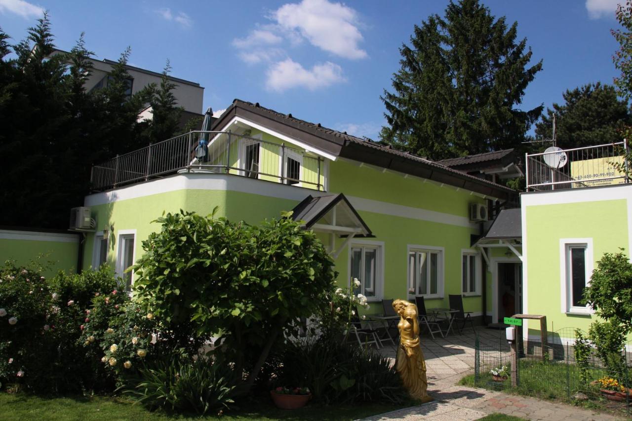 Ajo Vienna Lake View - Contactless Check-In 외부 사진